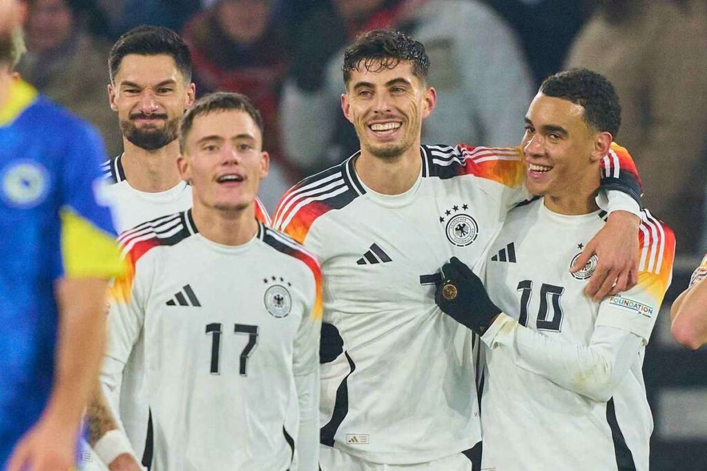 Нидерланды побеждают Венгрию, Германия побеждает Боснию во Фрайбурге. Албания сыграла вничью с Чехией