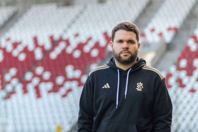 У Лодзи есть новый тренер, Парагвайю Ариэль Галеано еще не 30 лет.