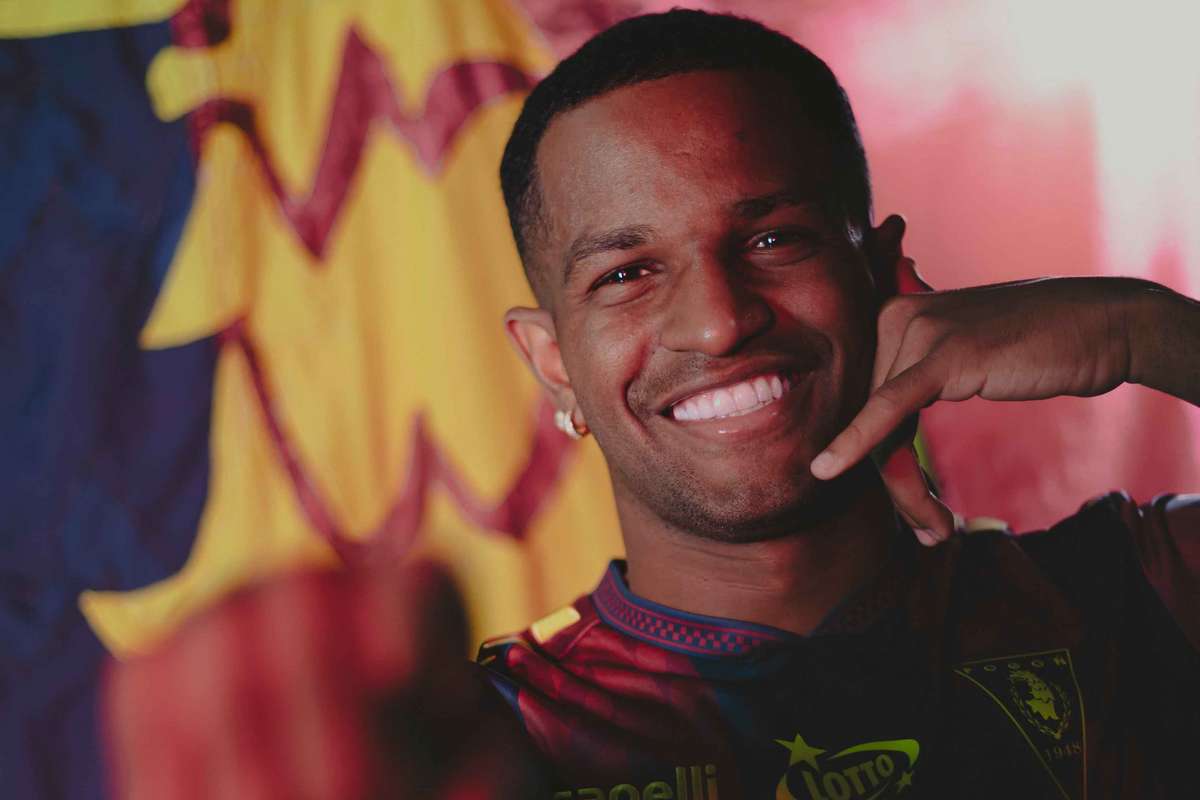 Ученик Сантоса в Pogoń chzzecin, Renaer укрепляет носильщиков к 2028 году