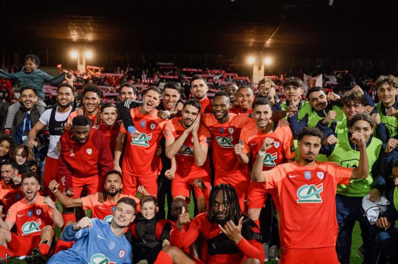 Половина гола, сенсация от четвертой лиги в полуфинале Кубка. Франция снова обнаруживает Канны