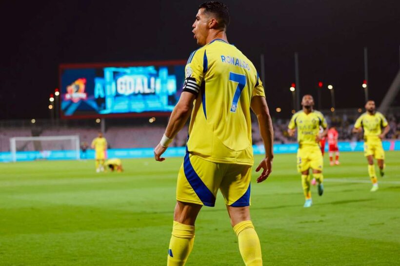 Роналду забивает цель для Аль -Нассра, это его 925. Удар в его карьере