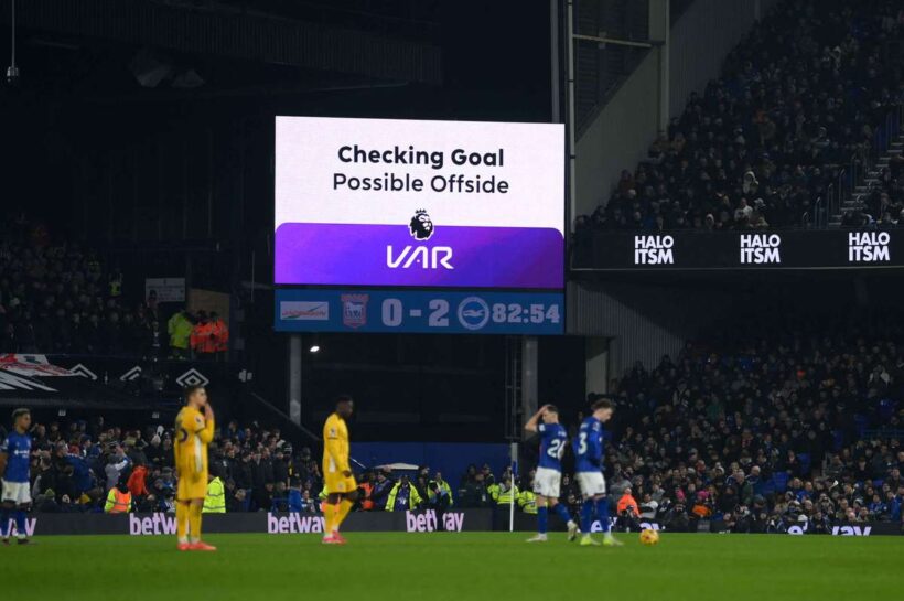 «Полуавтоматический сгорел» дебютирует на Кубке Англии в марте