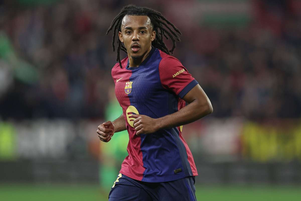 Даже сто миллионов за защитника? Челси интересуется Коунде и хочет побить запись