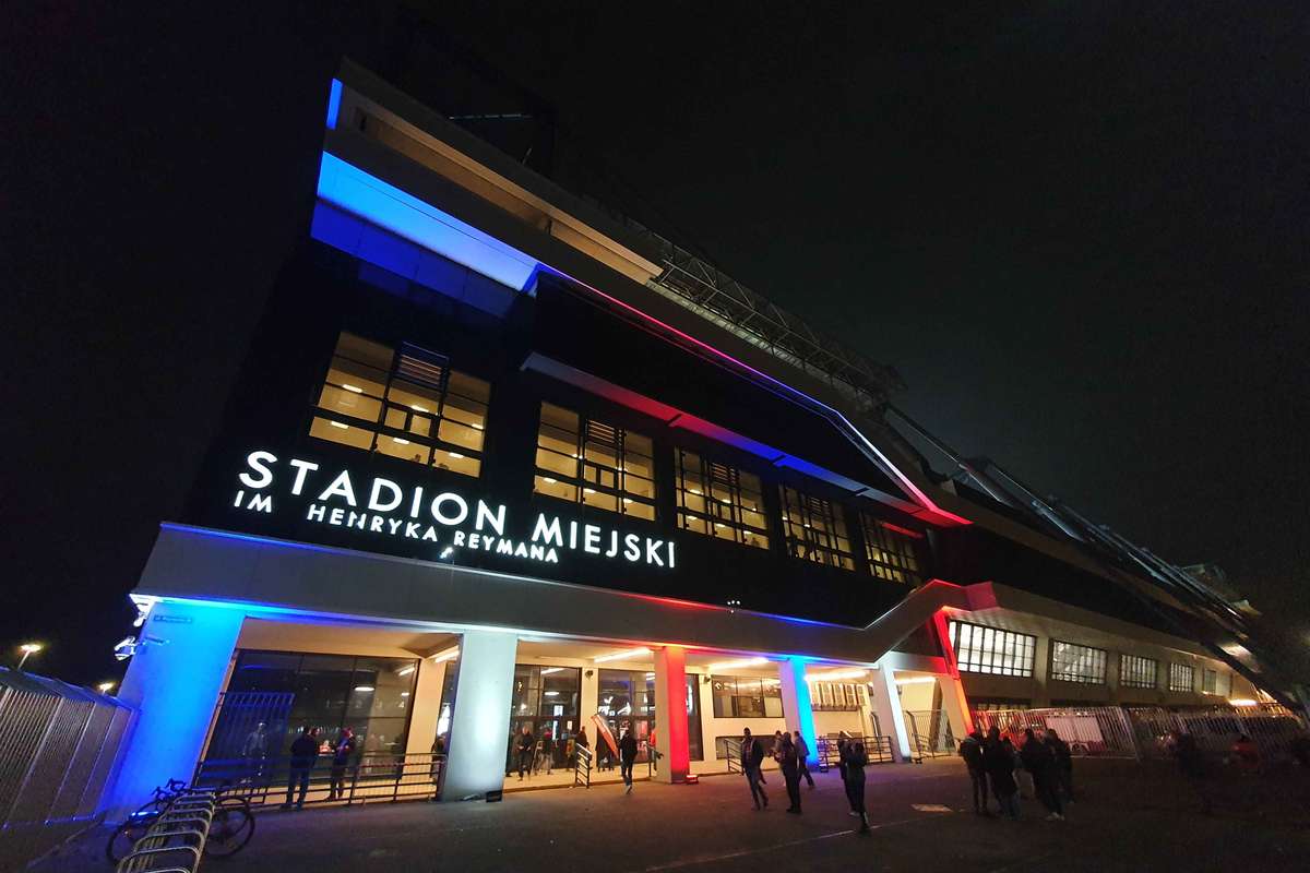 Некоторые игроки Висла не получили зарплату в этом году, насколько большие проблемы в Кракове?