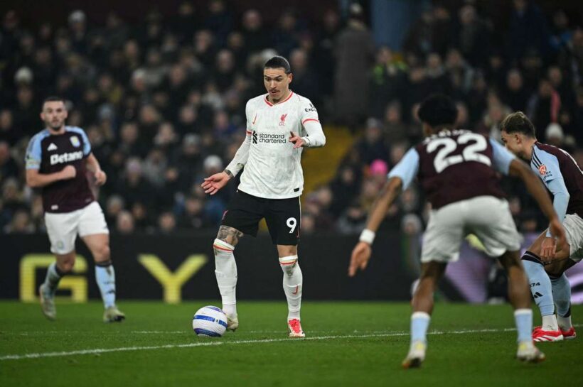 Слот критикует Дарвина Нуньеса. "Я не могу принять игрока, который не все дает"