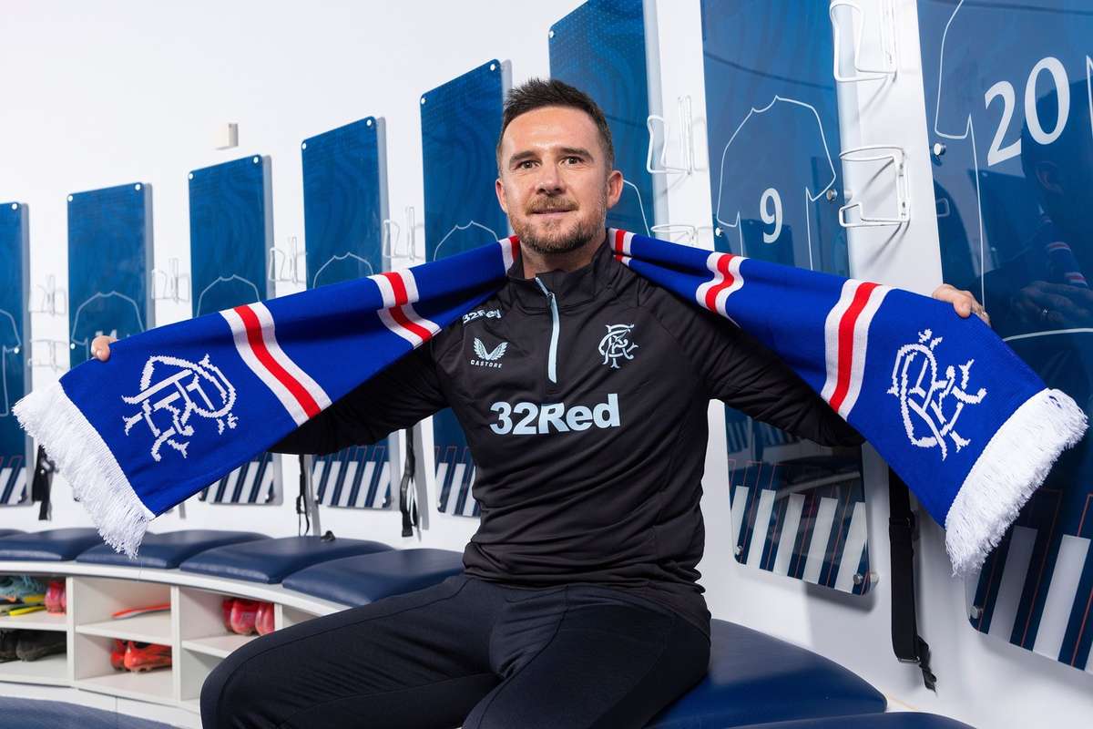 Барри Фергюсон «не мог отвергнуть» роль тренера временных рейнджеров