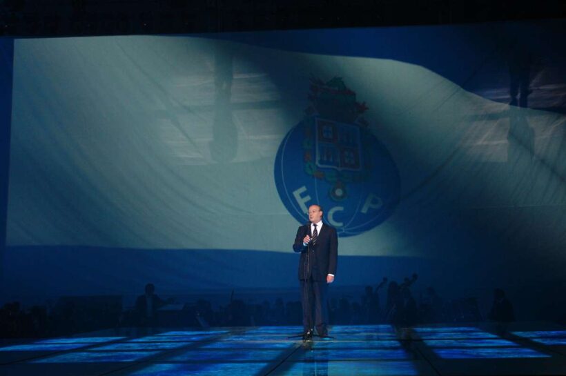 FC Porto в трауре после смерти Пинто да Коста на протяжении многих лет