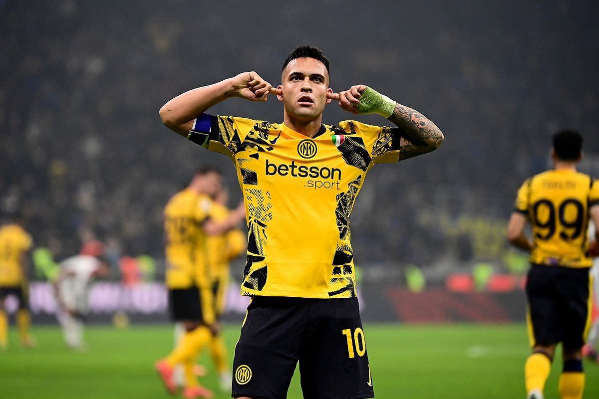 Internate от победы и стал лидером Серии А. сыграл Зиелиньски, Заповедник Залевски