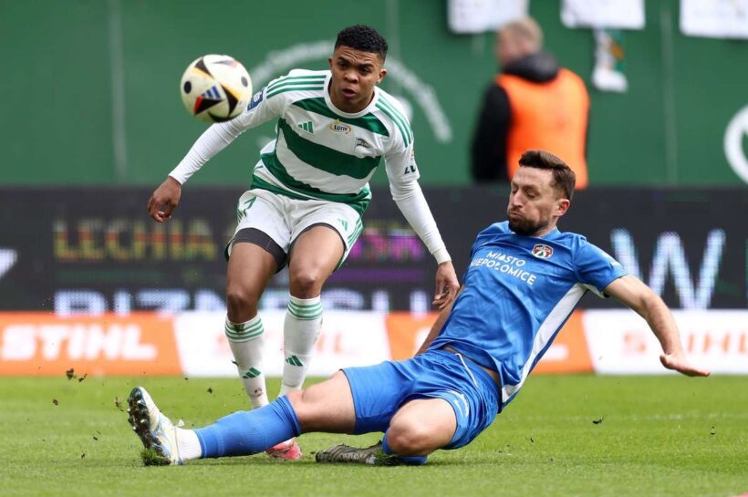 Воскресенье с Премьер -лигой: Пушча побеждает Лечию в Гданьске. Яга борется за лидера в Кракове