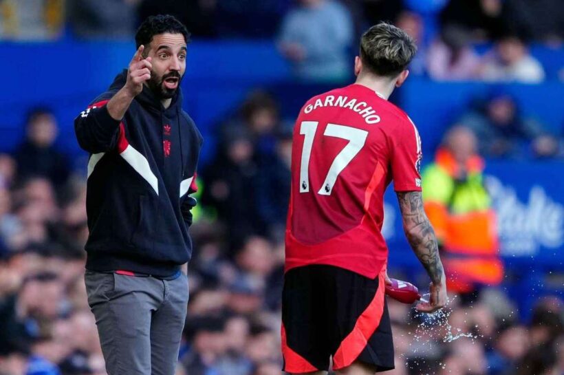 Гарначо пойдет к ковру. Аморим хочет услышать объяснение, чтобы пойти в раздевалку