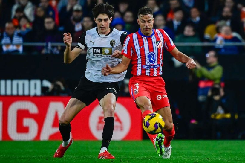 Azpilicueta пострадала и исключена из игры в течение нескольких недель