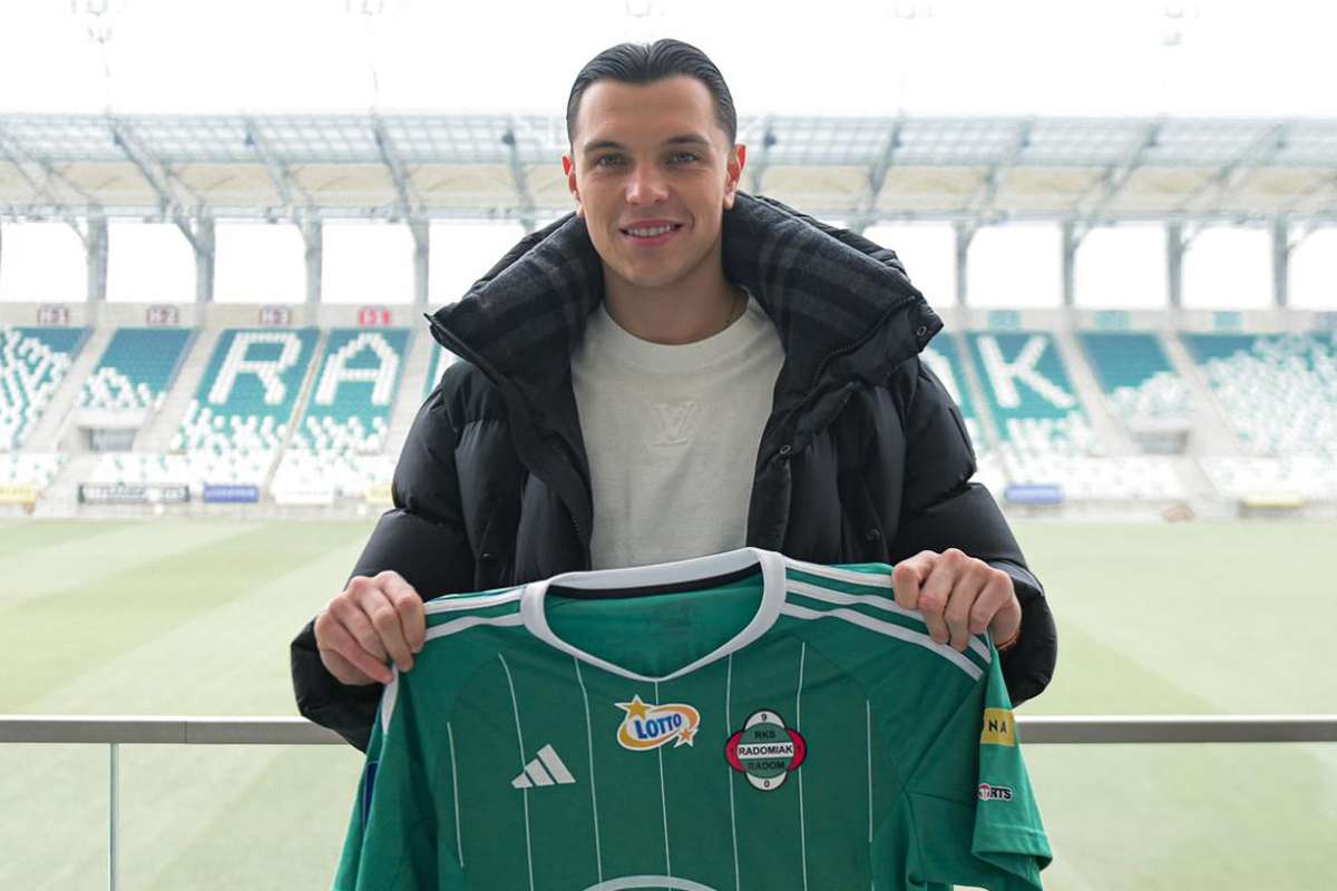 Приходит десятое усиление Радомиака, представителя Азербайджана