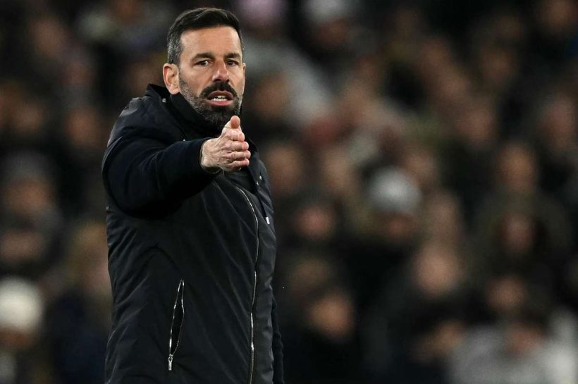 Работа Ван Нисктелруи неясна через два месяца? "Мы знаем, какая мы ситуация"