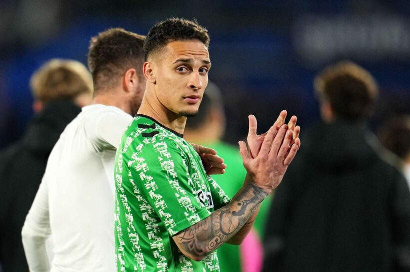 Красная карта Энтони отменена. Бразилец сможет играть с Реалом Мадридом