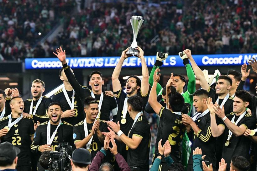 Рауль Хименес Герой. Мексика преодолевает Панаму и выигрывает титул Лиги Наций