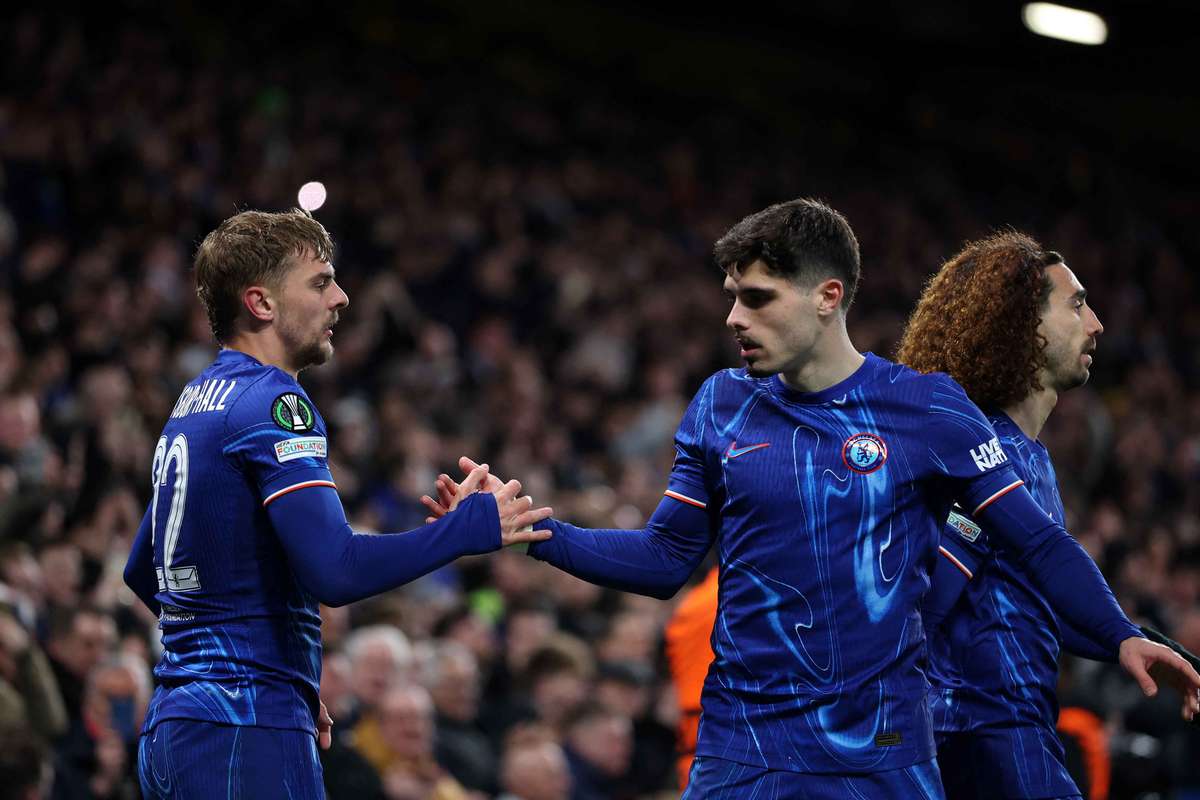 Название «Челси Лондон» на пути Legia Warsaw в Лиге конференции