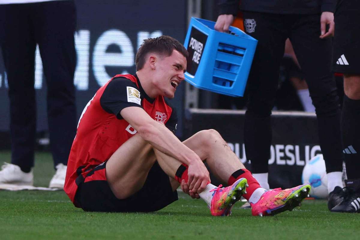 Флориан Вирц с травмой связки. Немец будут исключены из игры в течение нескольких недель