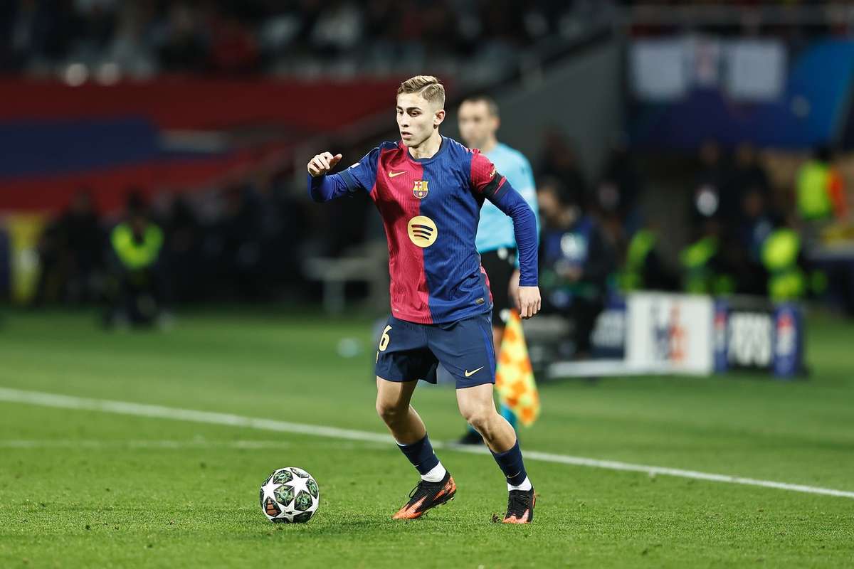 Получит ли Mainoo друга с середины поля? Красные дьяволы интересуются Лопесом из Барселоны
