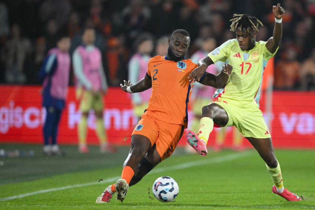 Испания начала великолепно, и ей удалось только спасти ничью. Корпус открыт перед реваншом