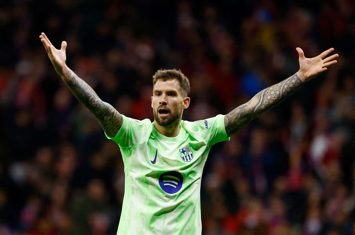 Осасуна обратилась в связи с выставкой Мартинеса Барселоной. Возможно