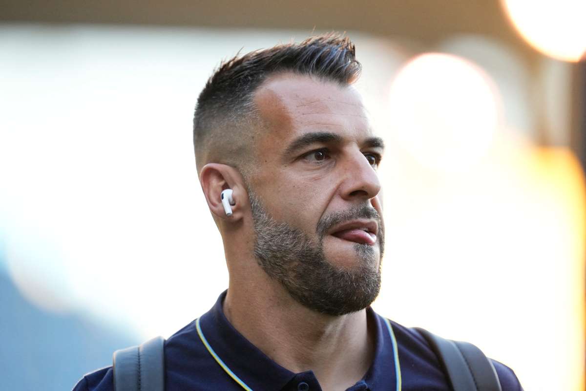 Бывший нападающий «Реал Мадрид» и «Сити» Альваро Негредо объявляет о своем переходе на футбольный пенсию