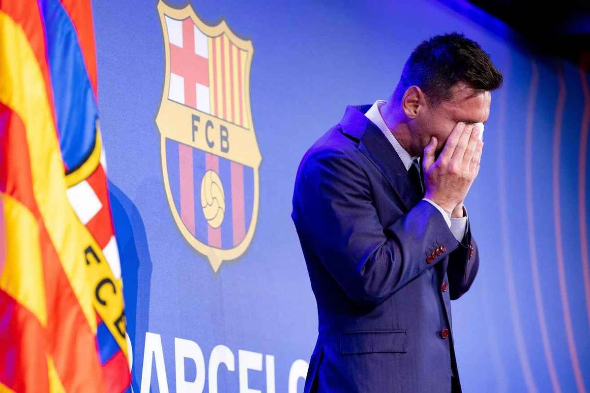 "Я не спешу принимать решения!" - Месси прерывает молчание о своем будущем