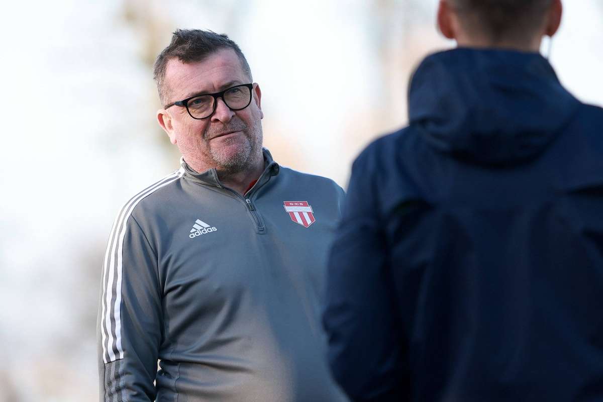 Банда Сасала идет на повышение по службе, постоянно побеждено Погон Гродзиск Мазовицки