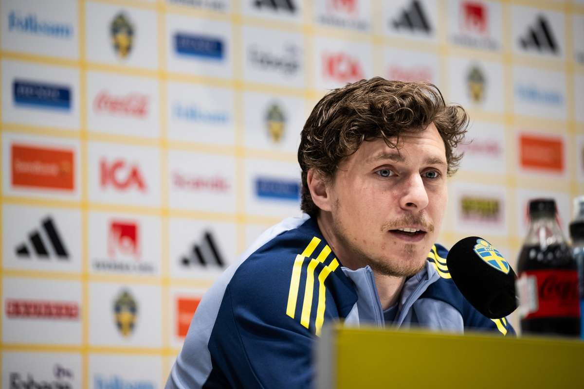 Линделоф открывает дверь, чтобы вернуться в Бенфику. "Это клуб, который очень много значит для меня"