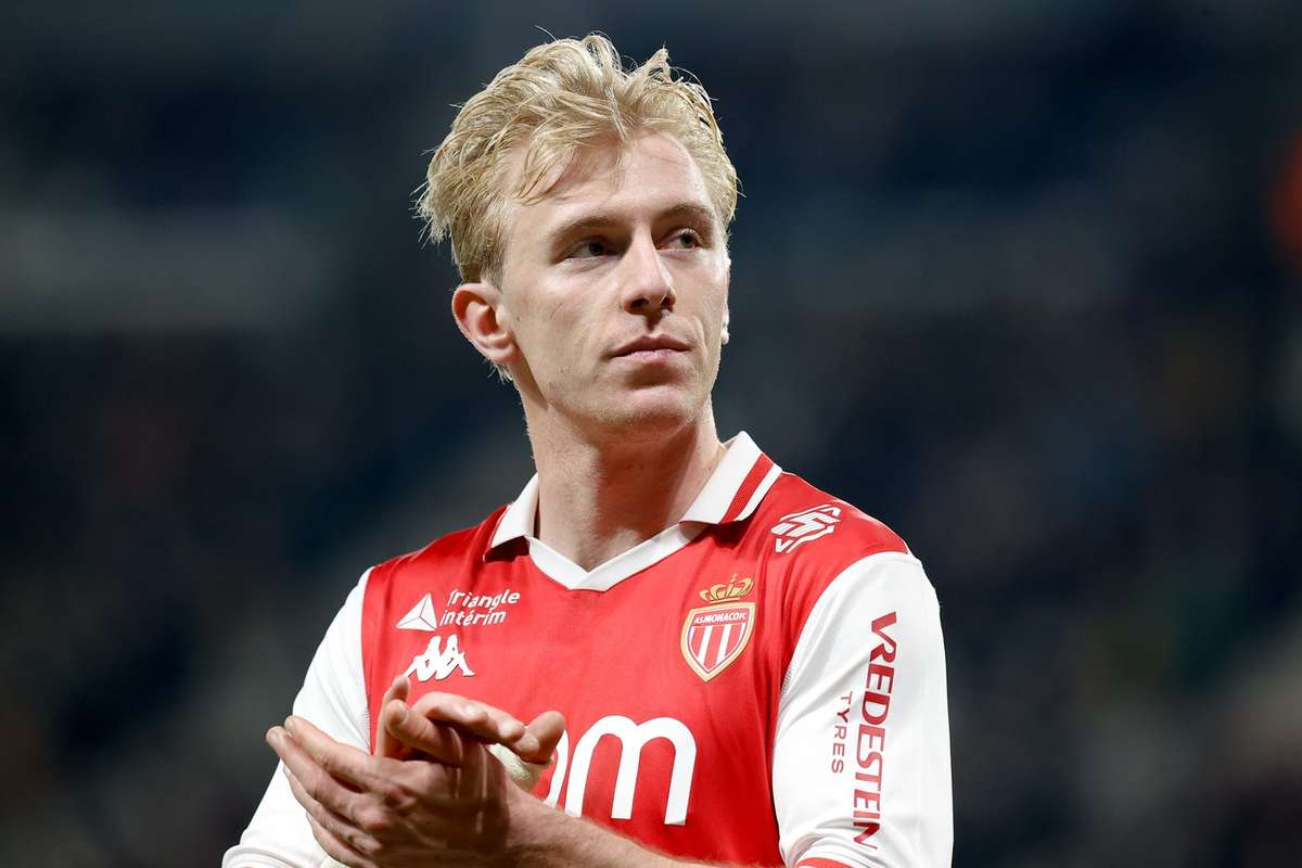 Она должна была критиковать Бирета за выбор Дании вместо Германии. "Я не доволен этим"