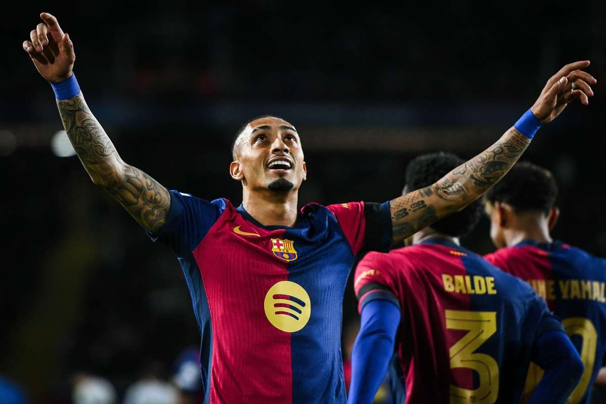 Рафинха сосредотачивается на выигрышных титулах для Барселоны. "Я не думаю о золотом мяче"