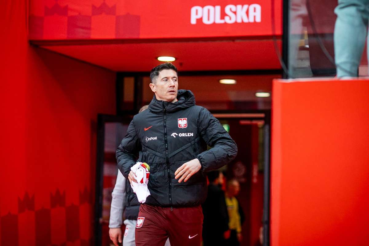 Левандовски не мог «пнуть мяч правой ногой», но он успокаивает: «Все вернулось к нормальному»