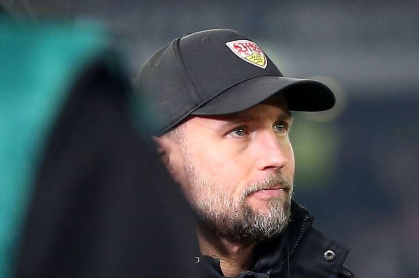 Хунс остается в Штутгарте. Расширение контракта отвлекало предположения о его отъезде