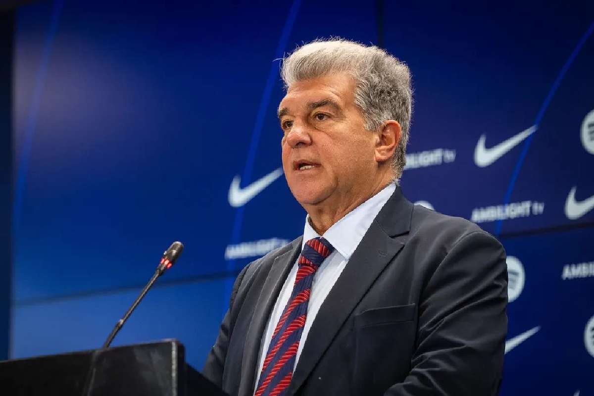 ЛаПорта: «Карл Миньярро был очень любим, лучшее решение было отложить матч»