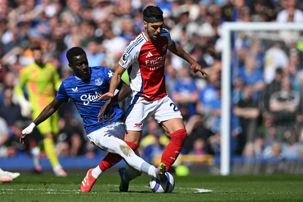 Арсенал наткнулся на Эвертон, потеря красных становится все больше. Весь матч Кивиоры