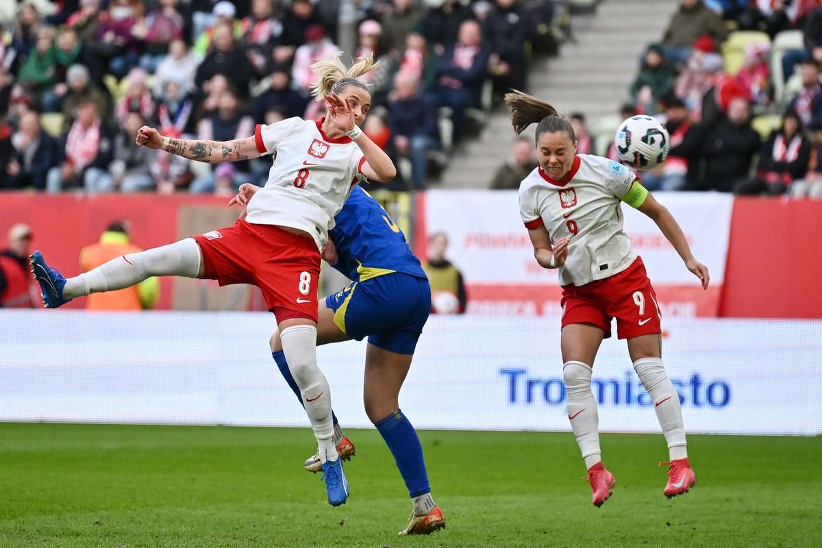 Польские женщины ломают своих соперников в Лиге Наций, продвижение уже близко. Ewa Pajor's Doublet