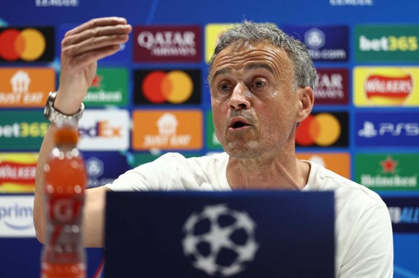 Тренер PSG: Мы хотим зарегистрироваться в истории. Я надеюсь, что давление не парализует нас