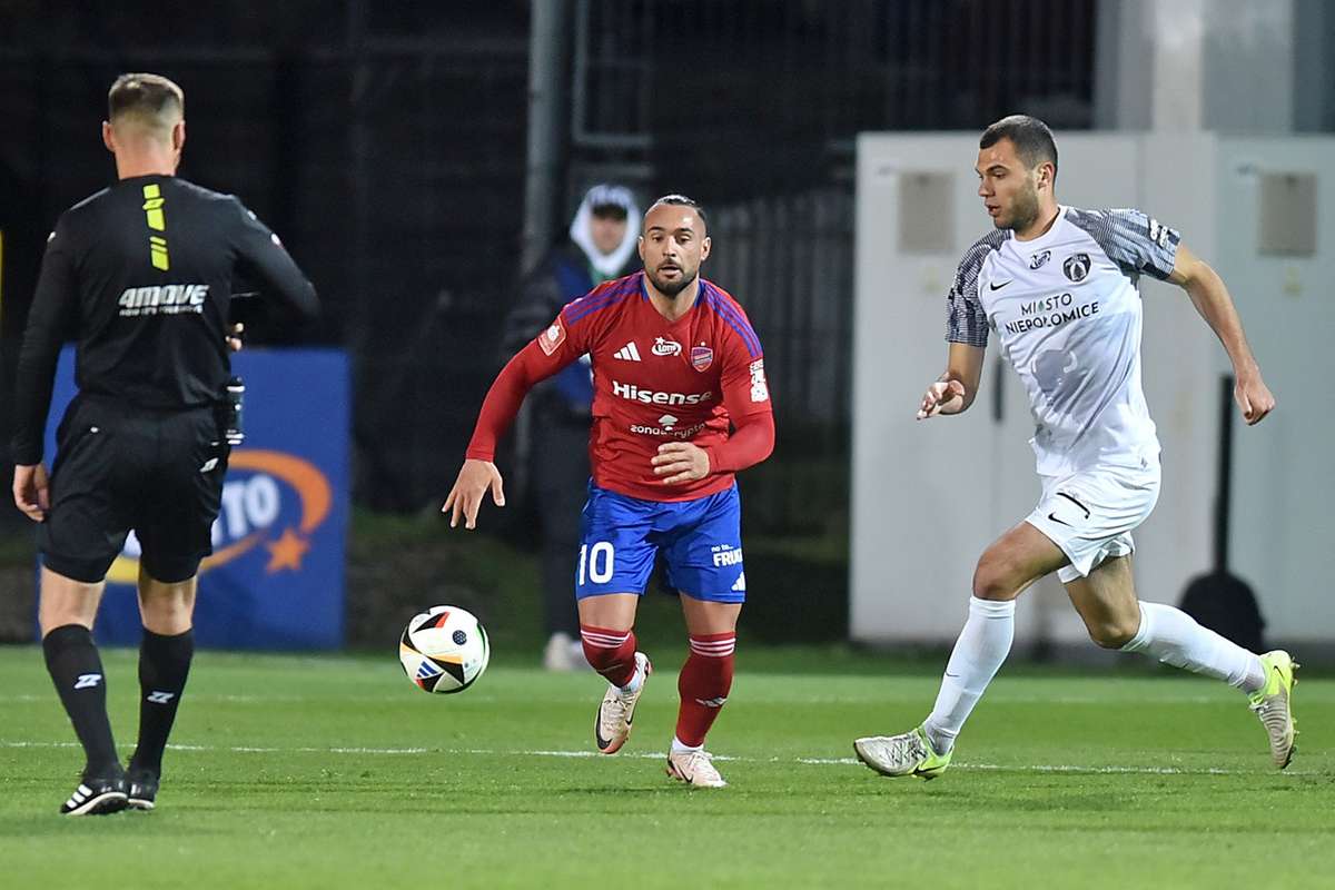 Rakowa Slip -Up В NiepoLoMice медали теряют очки по своей собственной просьбе