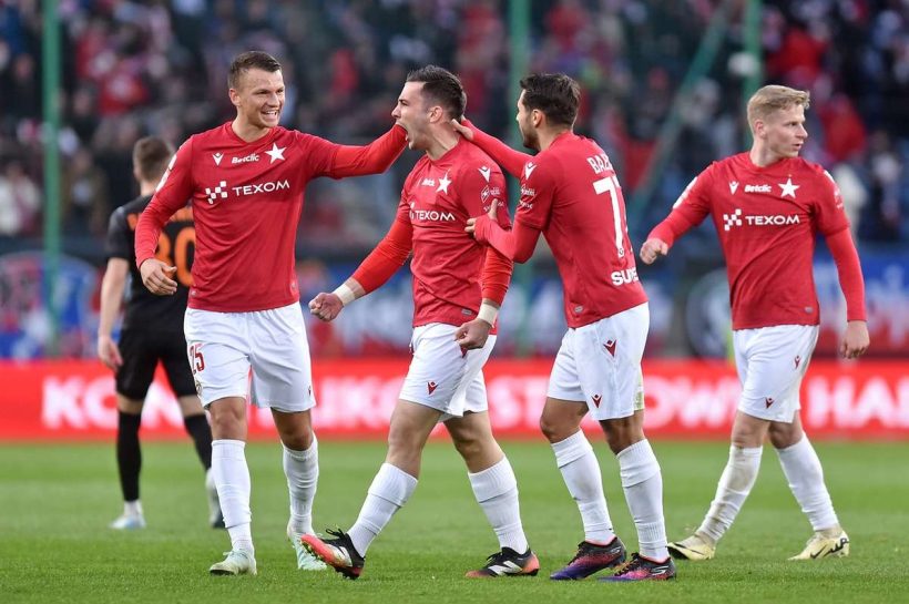 Красивая цель Бени и отличный вход в Родадо. Висла выигрывает третий матч лиги подряд