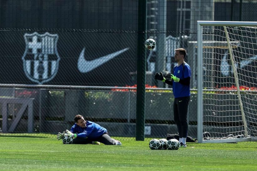 Flick: Szczęsny останется в стартовом одиннадцать на LM, возможно, мы внесем изменения в Laliga