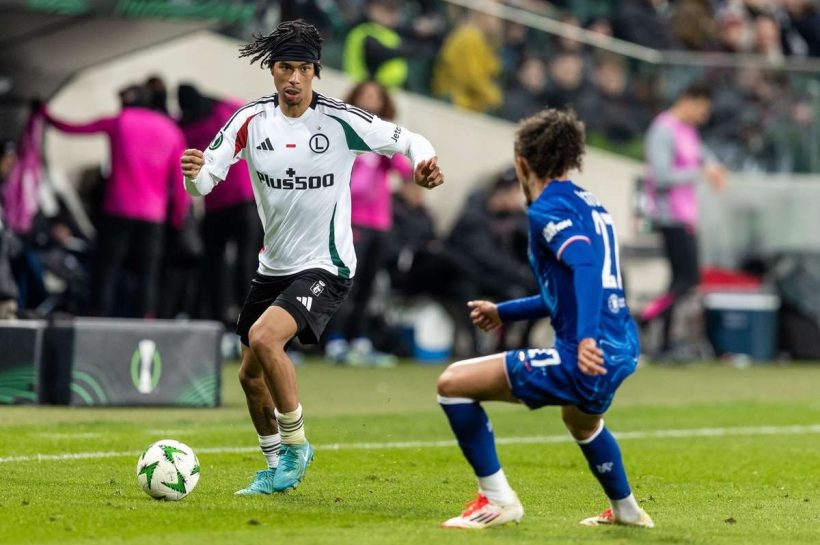 Oyedele не ищет оправдания после поражения Челси. "Мы должны лучше использовать мяч"