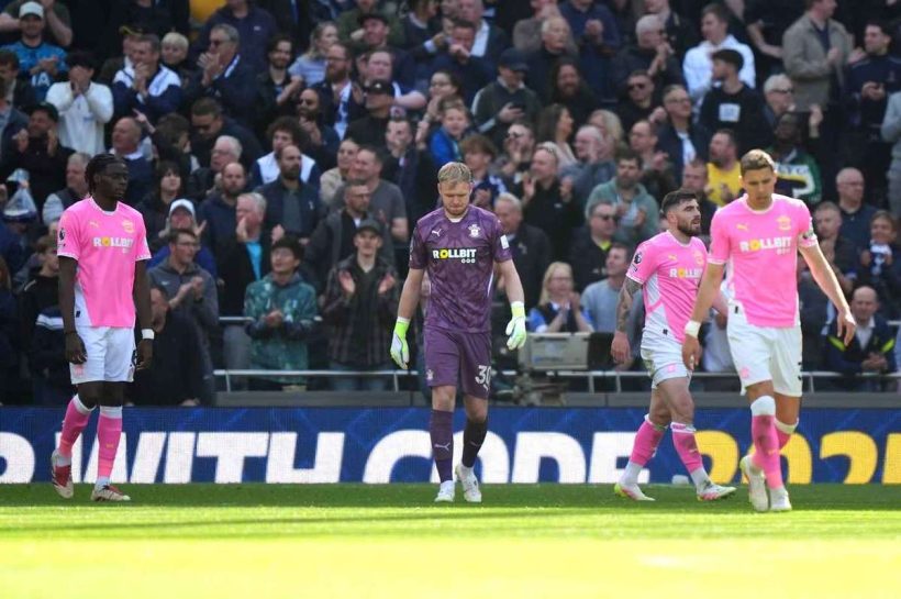 Саутгемптон устанавливает позорную запись, подтверждая наследство от Премьер -лиги