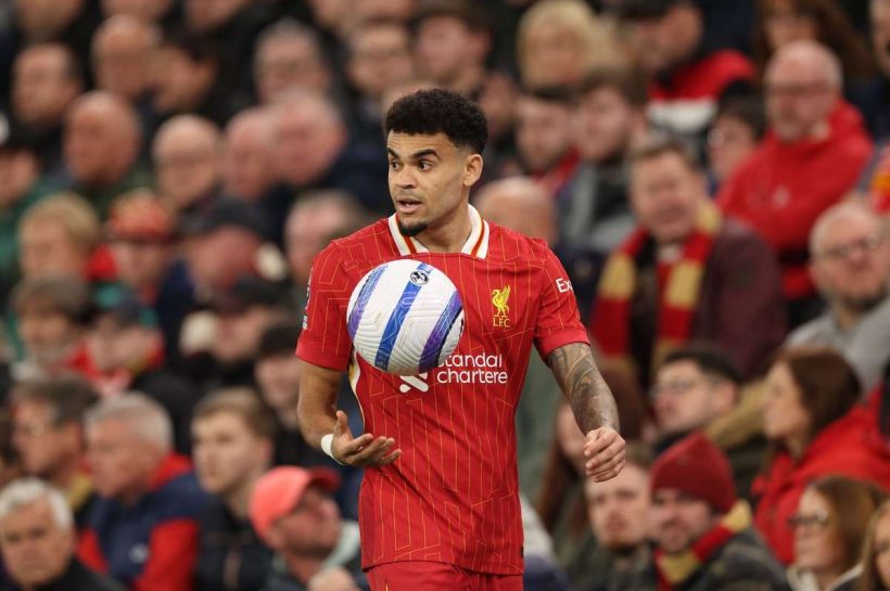 Луис Диас посылает эмоциональное послание фанатам. «Я всегда мечтал выиграть титул с Ливерпулем»