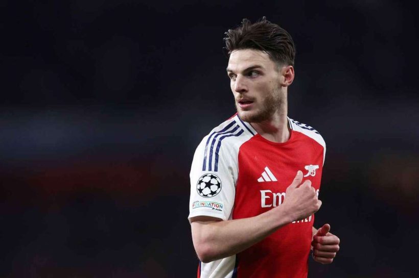 Джейми Каррагер указывает на Деклана Райс как лучшего полузащитника в Англии