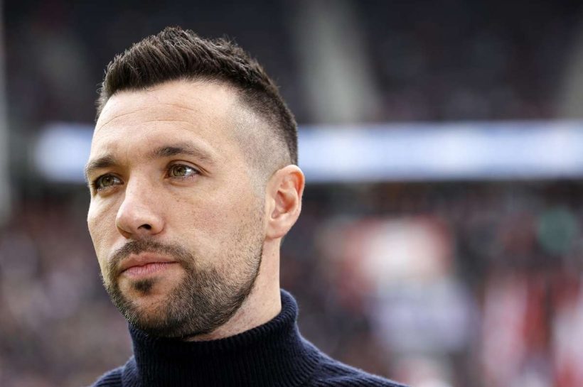 Аякс проиграет Франческо Фариоли после победы в лиге? Причина забытого низкого пункта