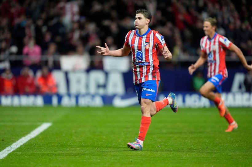 Атлетико не отставал от Барселоны и Реал. Два цели Альвареса, впечатляющая цель Симеоне