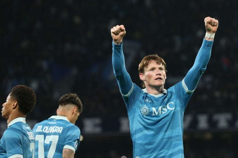 GOL и помощник Лукаку в McTominay Dublecie. Наполи преследует Интер в серии А