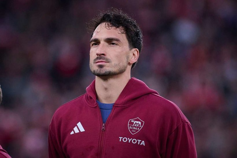 Официально: Матс Хаммелс заканчивает свою профессиональную карьеру после истечения контракта с Ромой