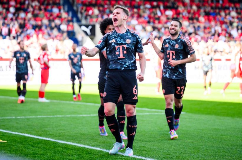 Киммич хвалит тренер «Бавария»: спутники делают все мудро, он снимает с нас давление