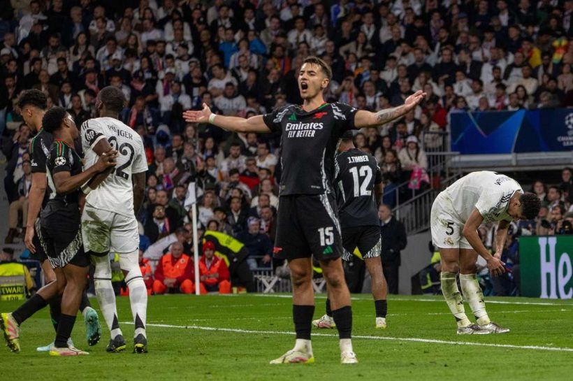 Kiwior в официальном одиннадцати кварталах Лиги чемпионов, согласно UEFA