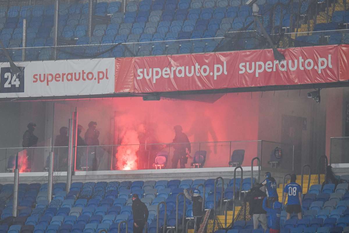 Президент Ruch Chorzów: Вы должны остановить это, сделать все, чтобы сделать его нормальным на стадионе